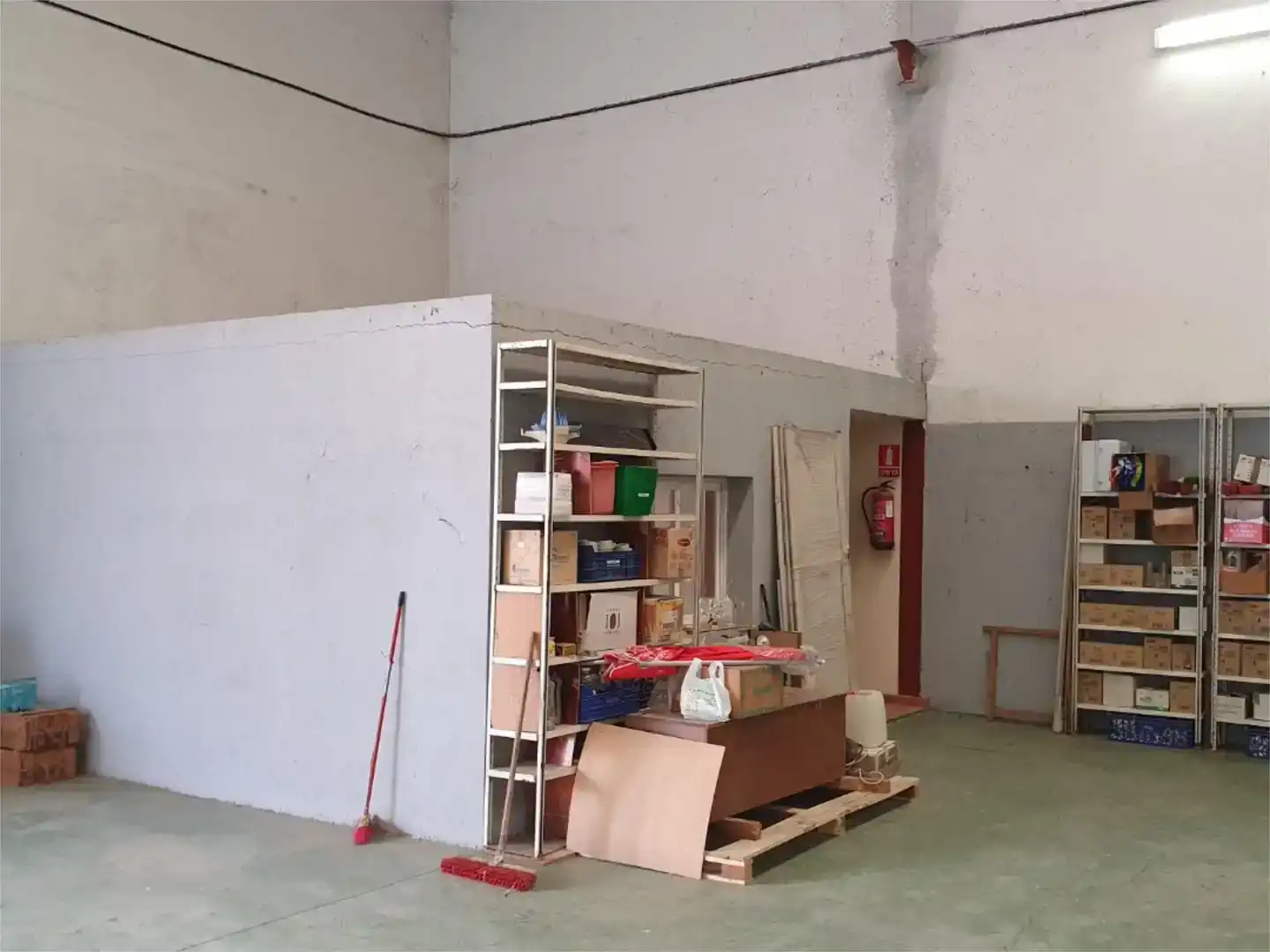 Nave industrial en venta en Cistérniga