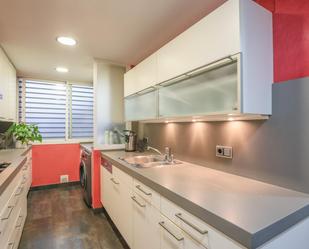 Kitchen of Flat to rent in  Sevilla Capital  with Air Conditioner, Heating and Terrace