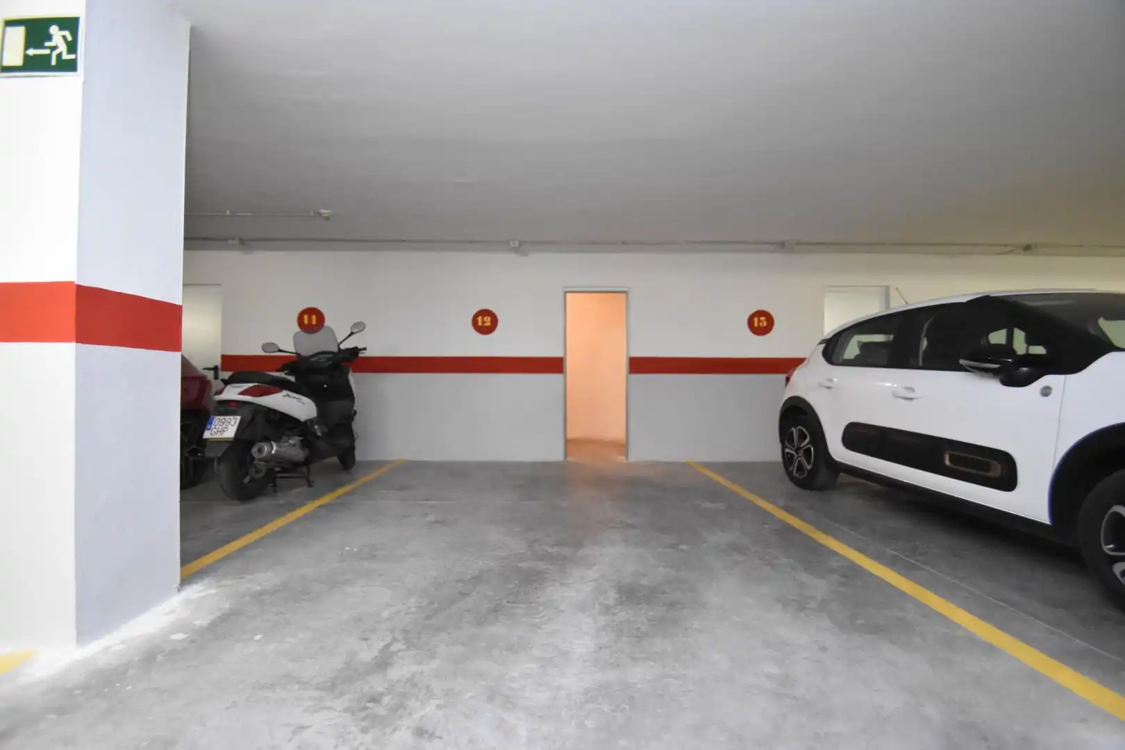 Parking de Piso en venta en Atarfe con Aire acondicionado, Calefacción y Trastero