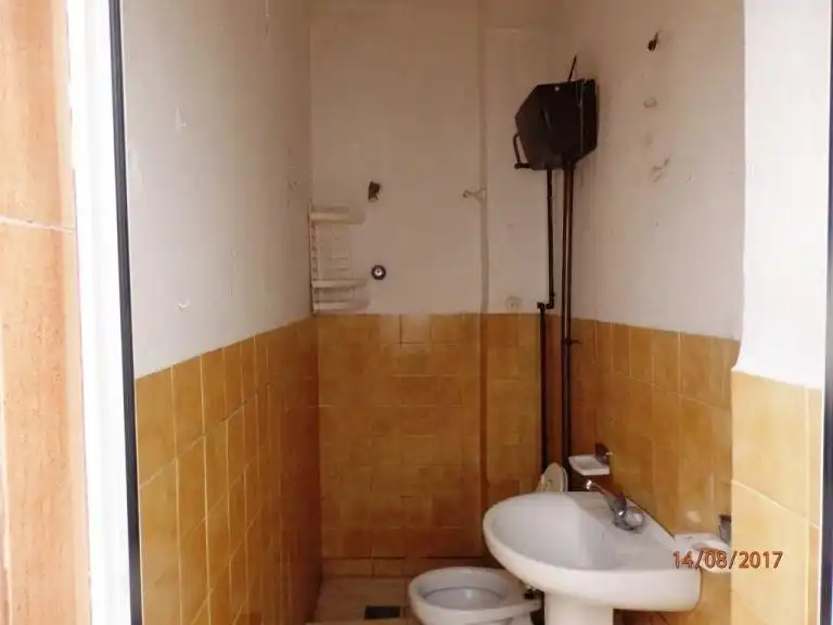 Bany de Casa o xalet en venda en Moriles