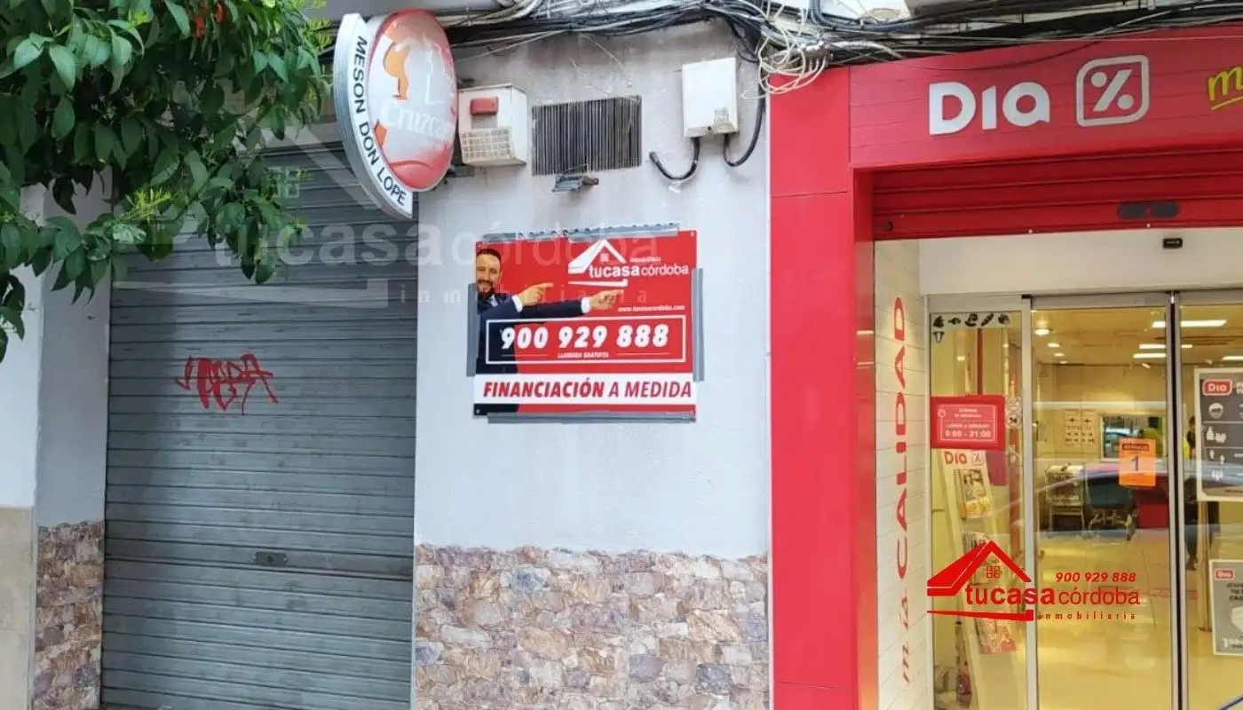 Local en venta en Poniente-Sur
