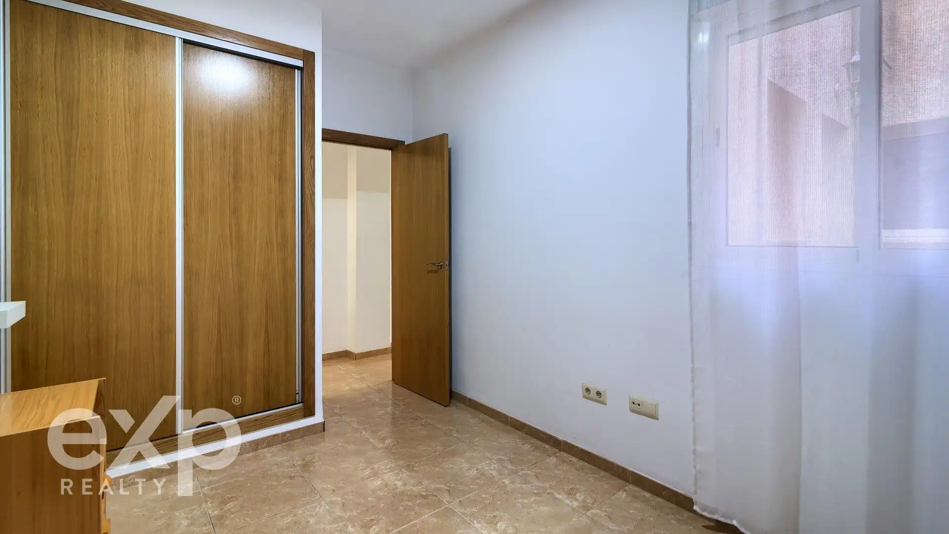 Bedroom of Flat for sale in Alginet  with Air Conditioner, Terrace and Storage room