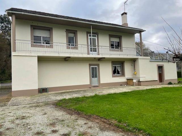 Casa-chalet en Venta en Ortigueira