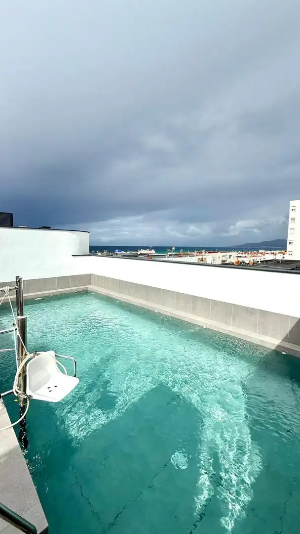 Piscina de Apartamento en venta en Tarifa con Aire acondicionado, Calefacción y Terraza