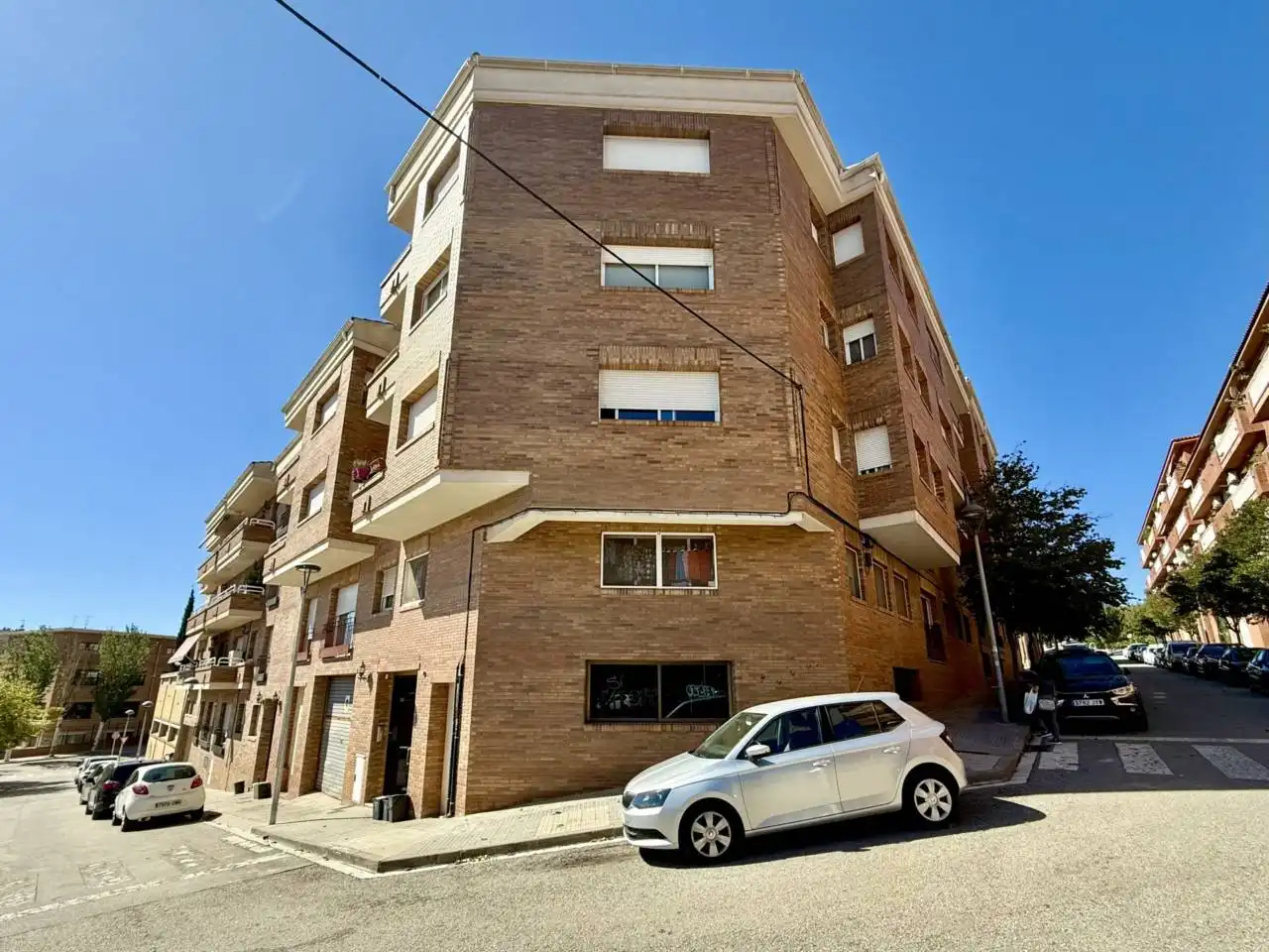 Business premises to rent in Calle Doctor Trueta 8, imagen 3
