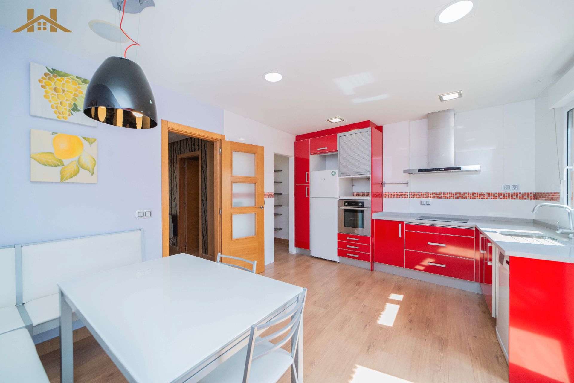 Kitchen of Duplex for sale in San Martín de Valdeiglesias  with Air Conditioner, Heating and Terrace