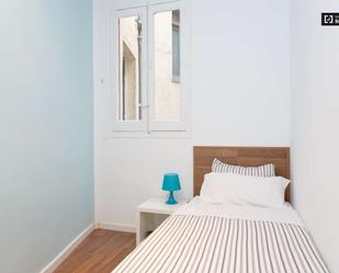 Bedroom of Flat to share in  Madrid Capital  with Air Conditioner, Heating and Terrace