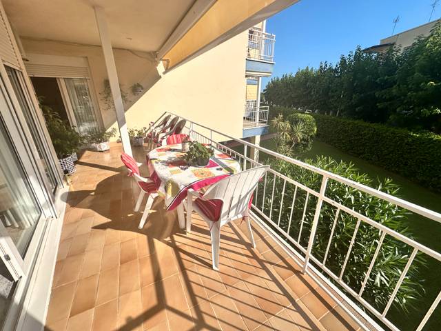 Piso en Alquiler en Regueral - Prat d'en Forés