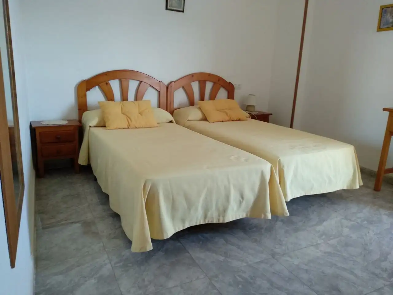 Dormitori de Apartament de lloguer en Isla Cristina amb Aire condicionat, Terrassa i Moblat