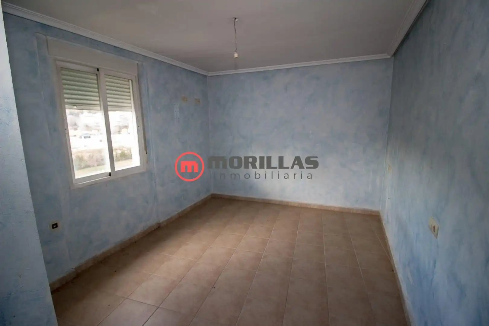 Piso con terraza en venta en Calle MAYRENA 46, imagen 3