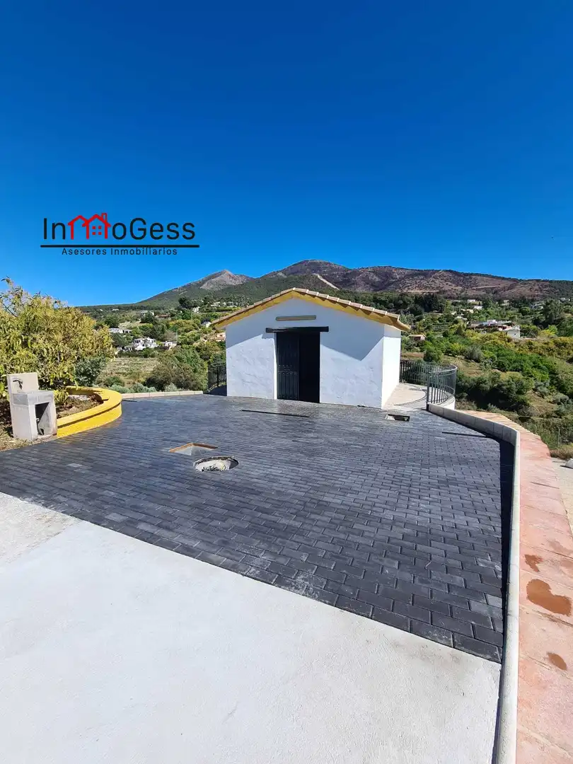 Vista exterior de Finca rústica en venda en Alhaurín El Grande