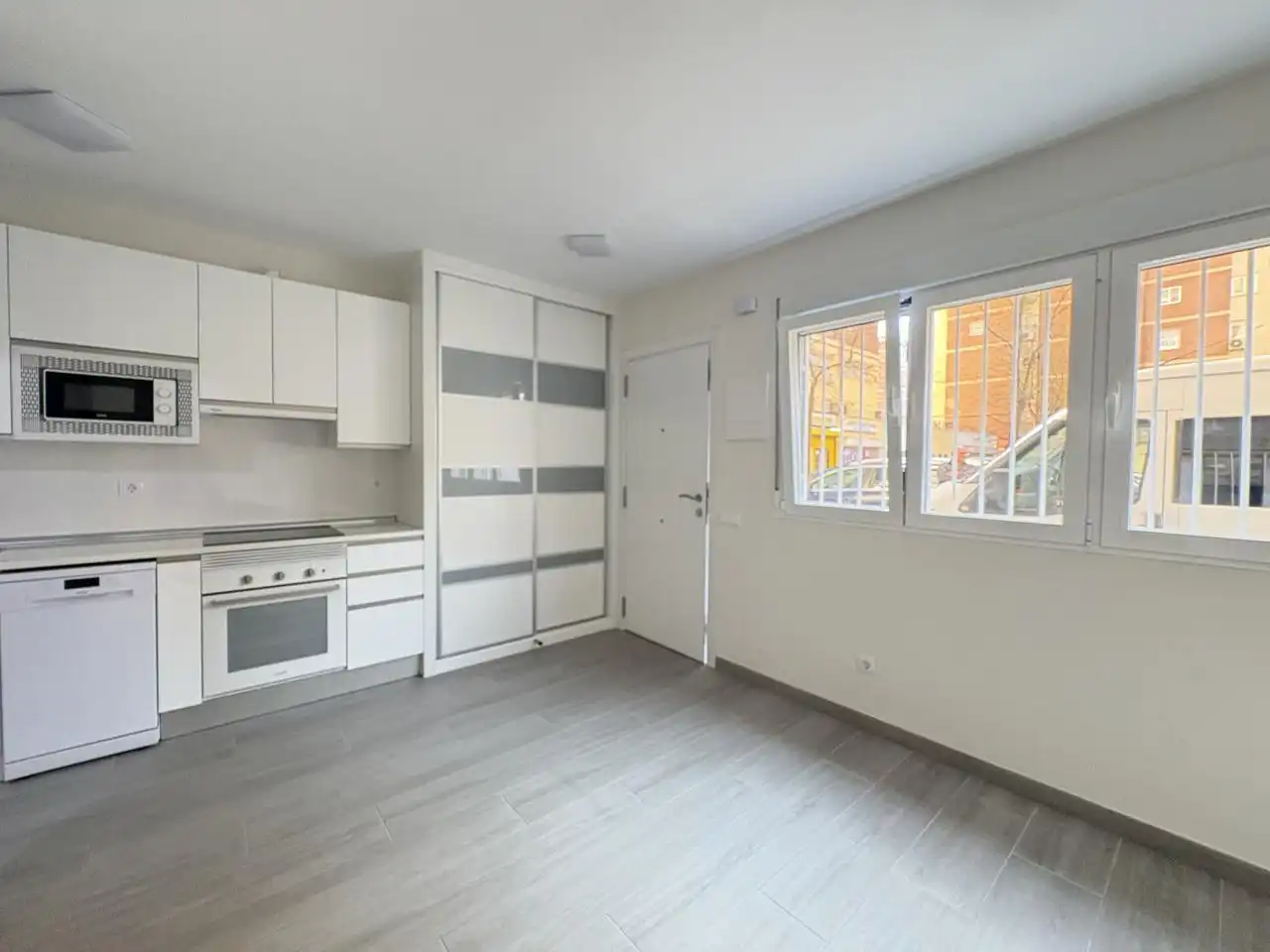 Cocina de Planta baja de alquiler en Madrid con Aire acondicionado y Calefacción