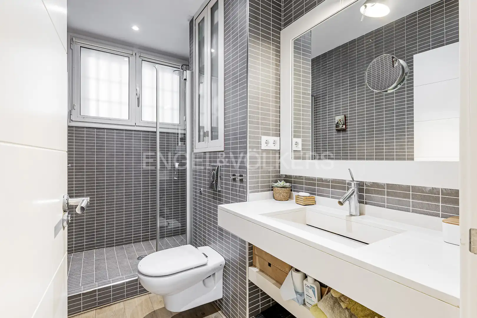 Baño de Piso en venta en Barcelona con Aire acondicionado, Calefacción y Parquet