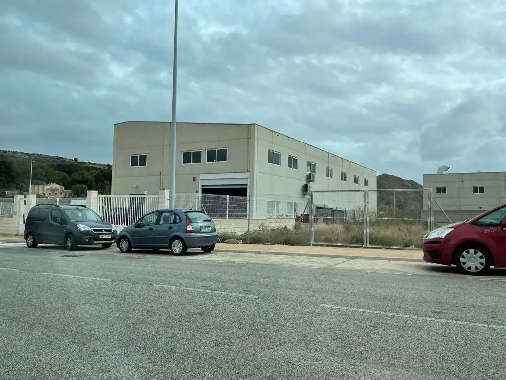 Industriegebäude zum Verkauf in Modelistas, imagen 2