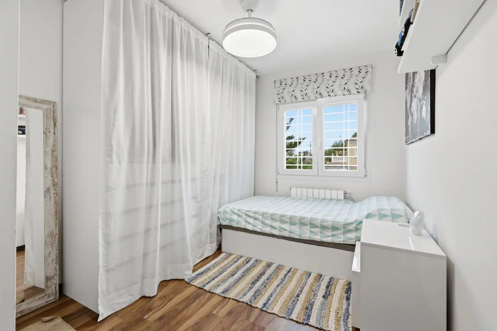 Bedroom of Houses for sale in La Pobla de Vallbona  with Air Conditioner, Heating and Private garden