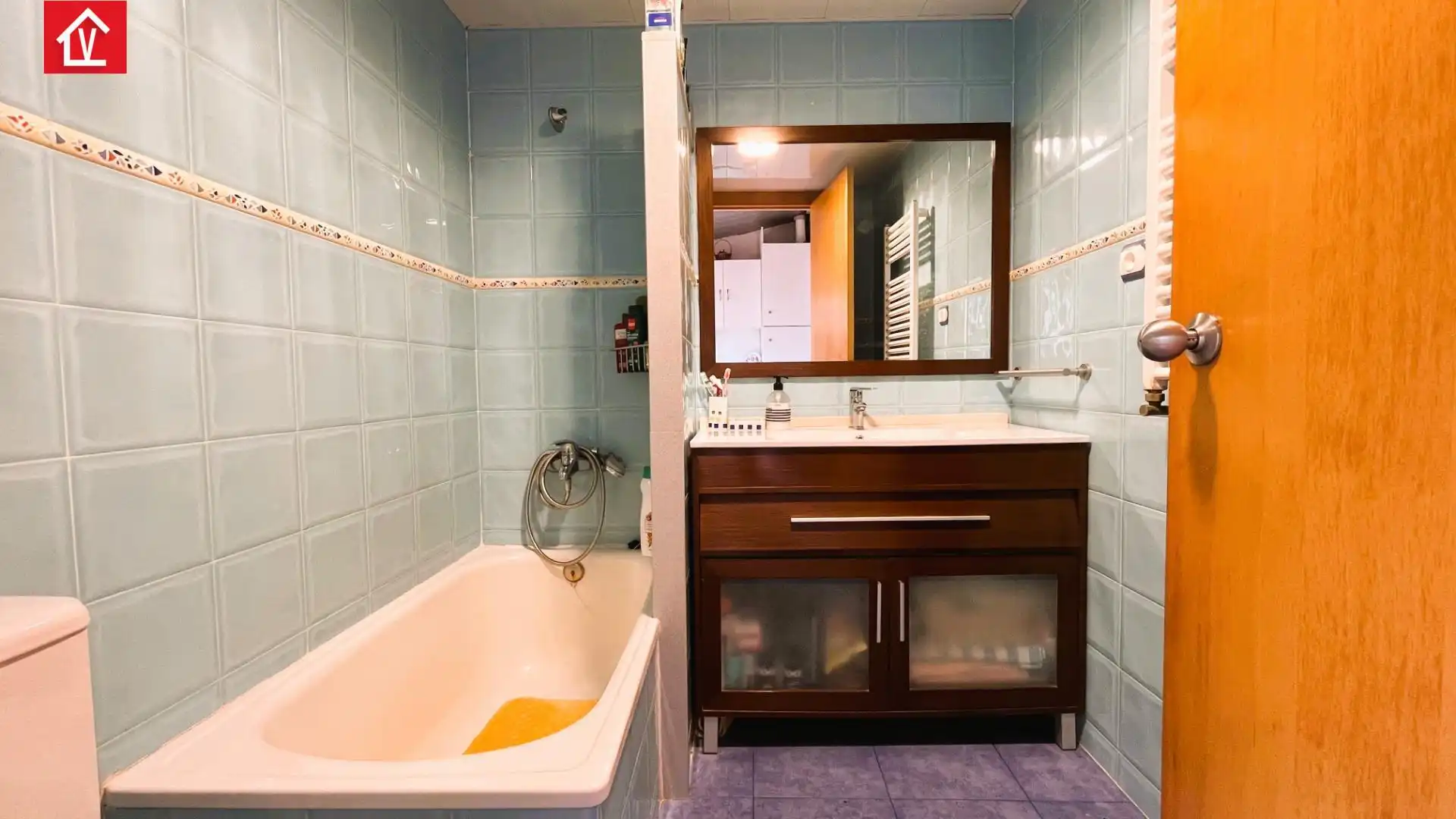 Baño de Piso en venta en Sabadell con Aire acondicionado, Calefacción y Terraza