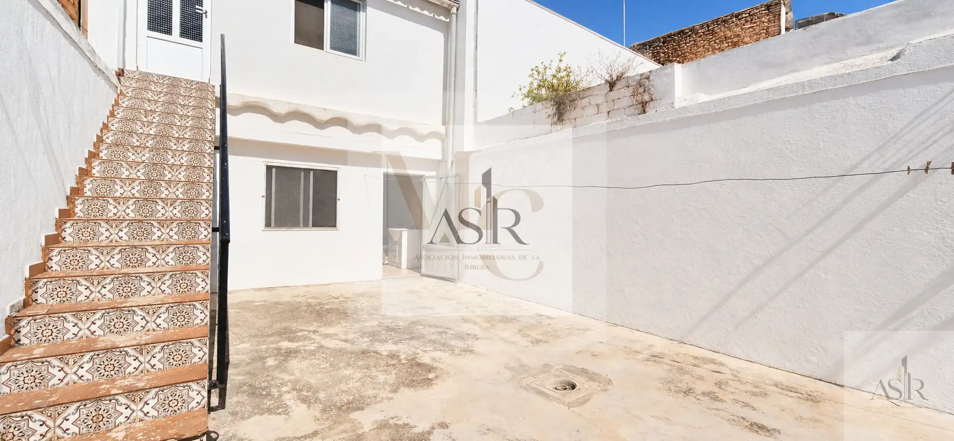 Vista exterior de Casa o xalet en venda en Benifaió amb Terrassa i Traster