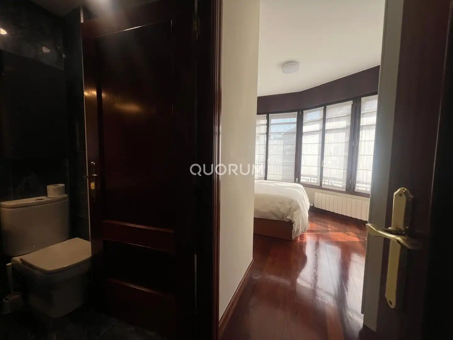 Bedroom of Flat for rent in Bilbao   with Heating and Furnished