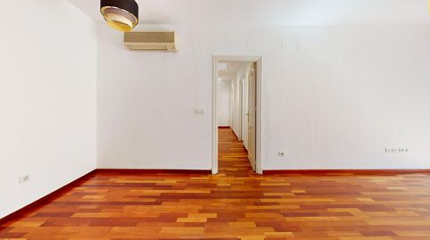 Foto 2 de Pis de lloguer a Juna Sebastian Elcano, Barrio de los Remedios, Sevilla Capital