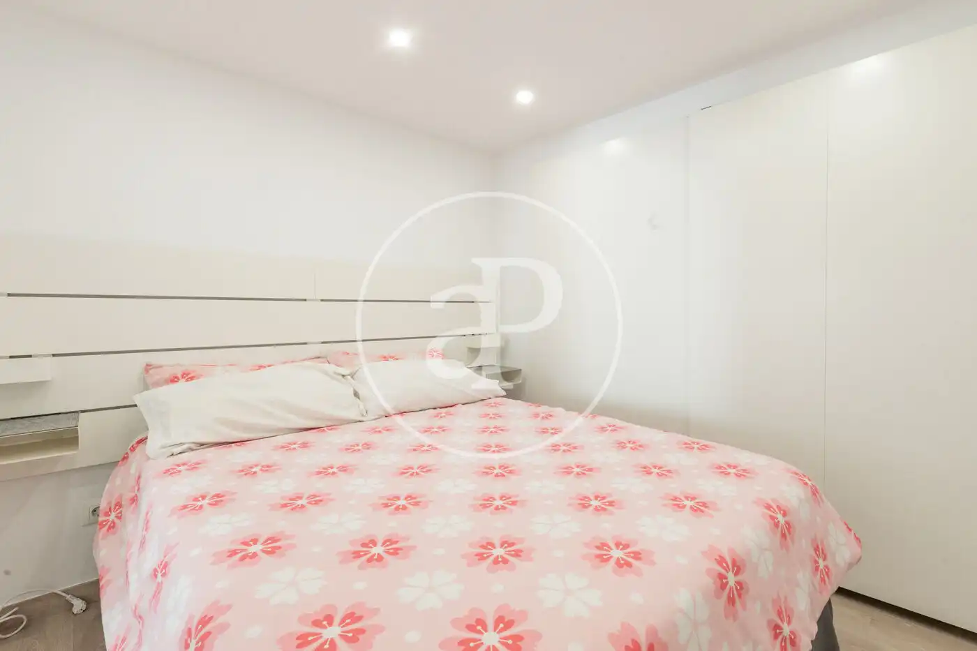 Flat for rent in Corre. Alta de San Pablo, Universidad - Malasaña