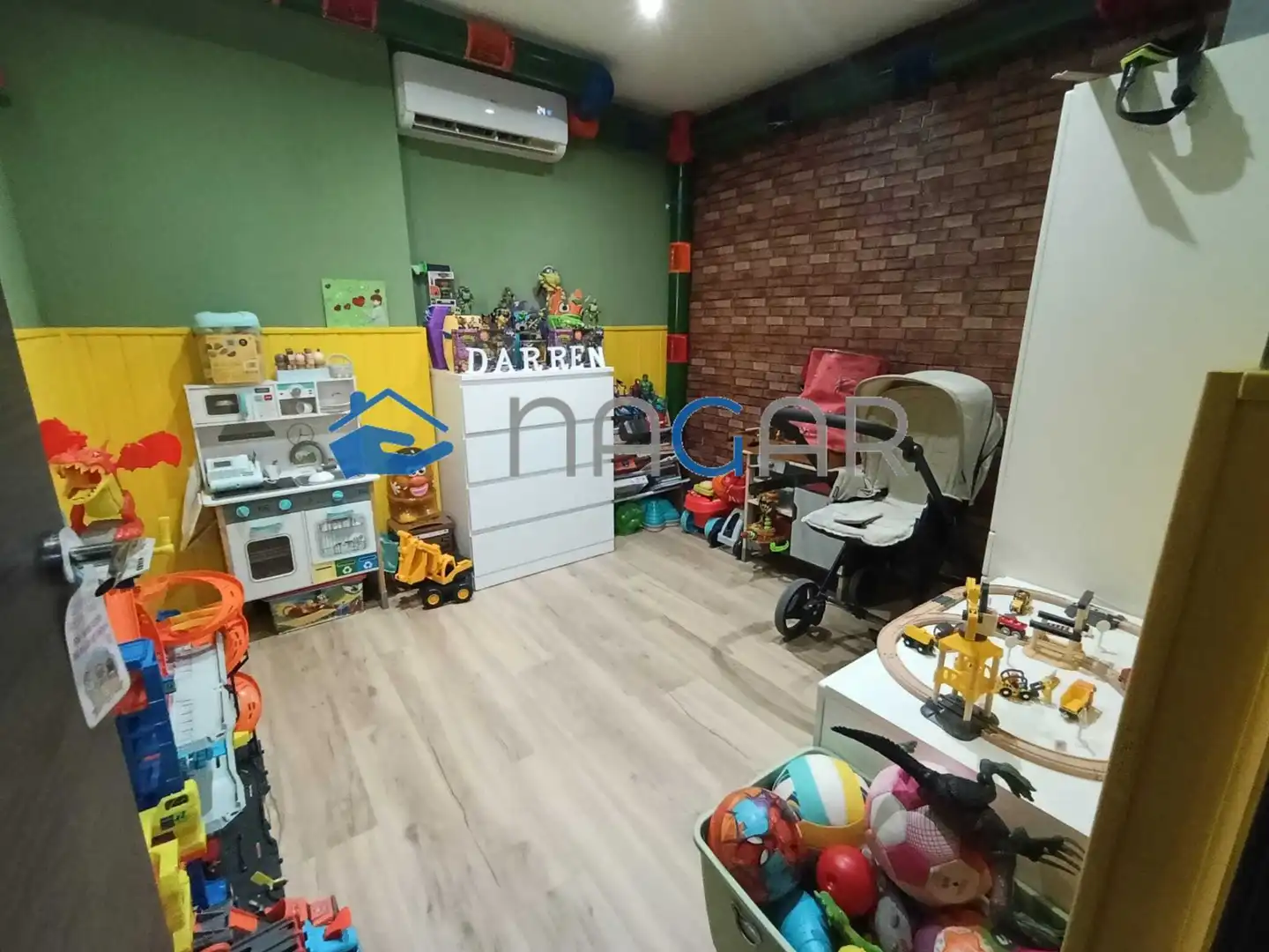 Casa o xalet en venda en La Línea de la Concepción amb Aire condicionat i Terrassa