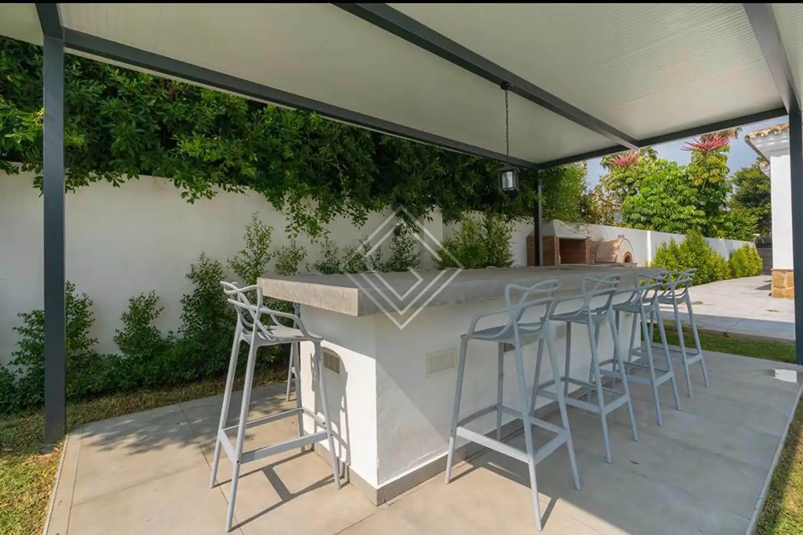 Villa mit Pool zum Verkauf in Nueva Andalucía, imagen 3