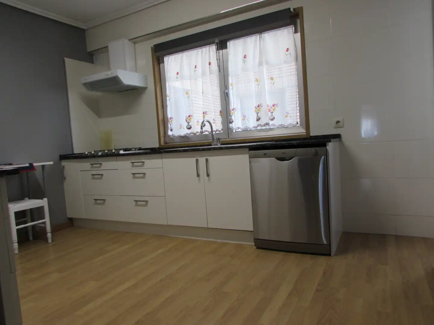 Kitchen of Flat for rent in Ferrol  with Heating, Storage room and Furnished