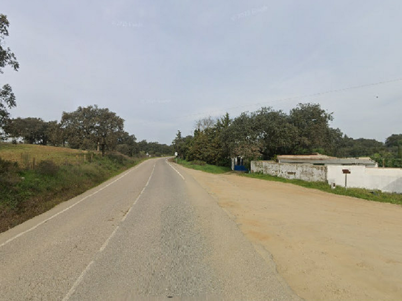 Casa o xalet en venda en Castilblanco de los Arroyos amb Traster i Piscina