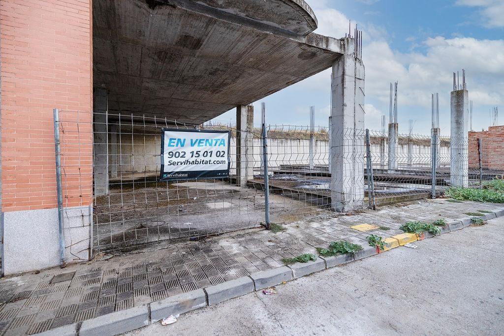 Aparcament de Edifici en venda en Villamartín