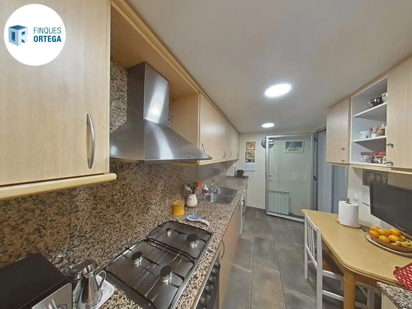 Cocina de Piso en venta en Parets del Vallès con Calefacción