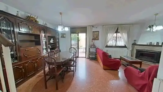 Sala de estar de Casa o chalet en venta en Polinyà con Calefacción, Jardín privado y Terraza