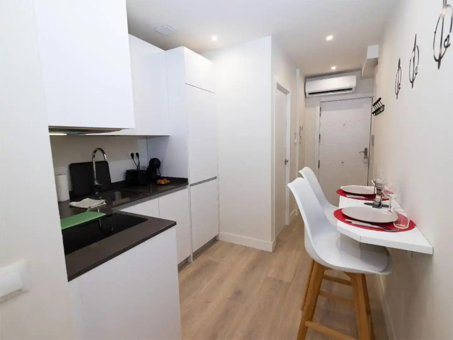 Cocina de Apartamento de alquiler en Madrid con Aire acondicionado y Amueblado