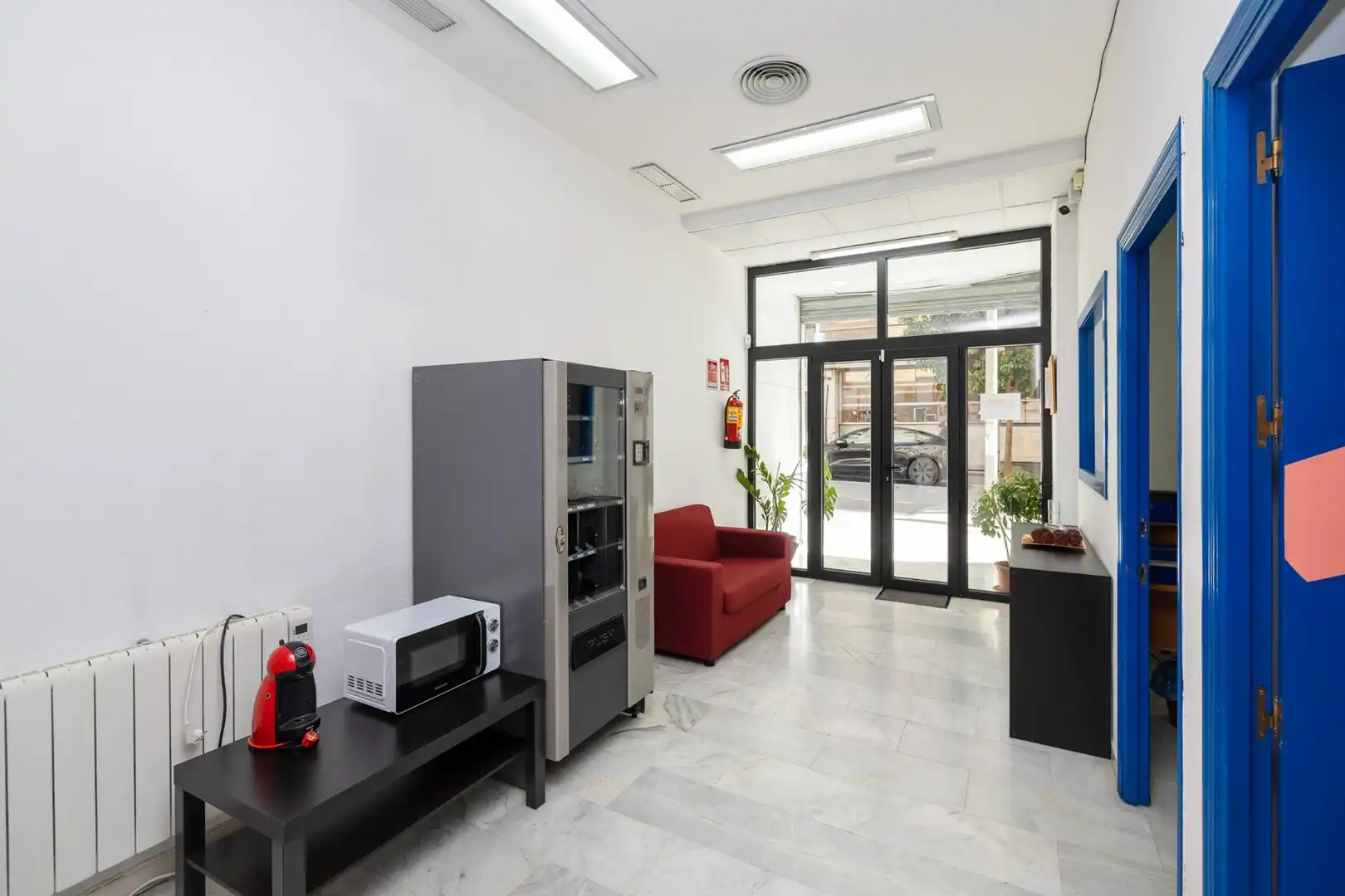 Business premises for sale in Calle Cisne 10, imagen 9