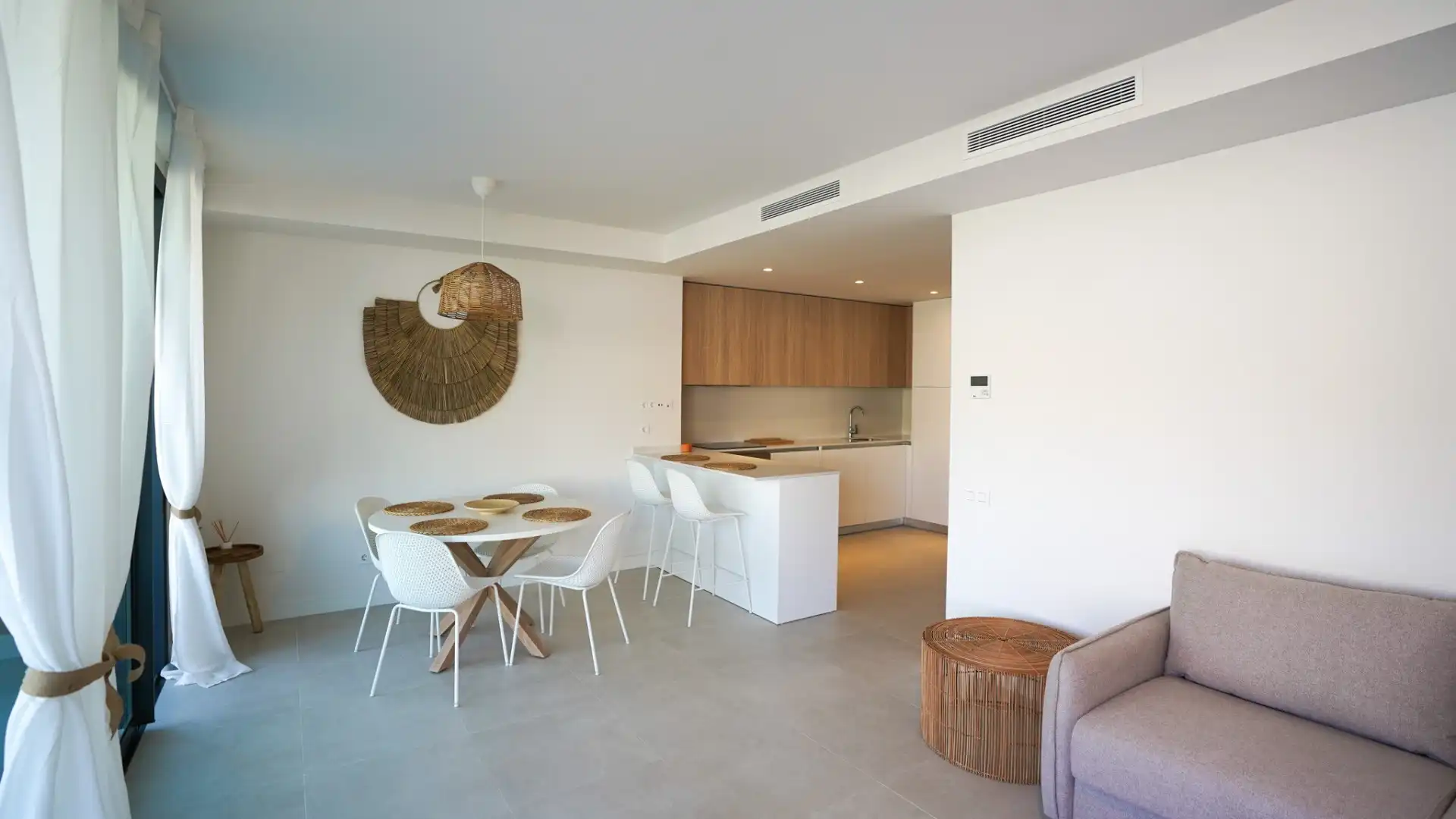 Ground floor for rent in La Concha - Resina Golf