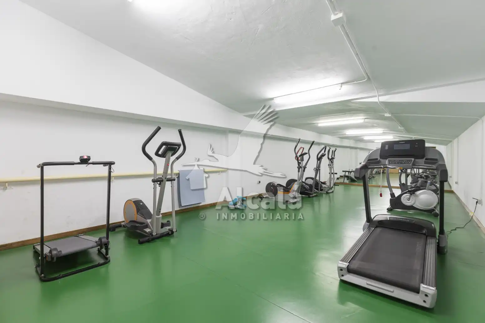 Flat for sale in Alcalá de Henares  with Air Conditioner, Heating and Private garden