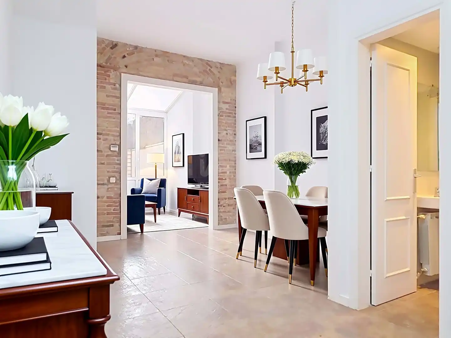 Menjador de Pis en venda en  Barcelona Capital amb Calefacció