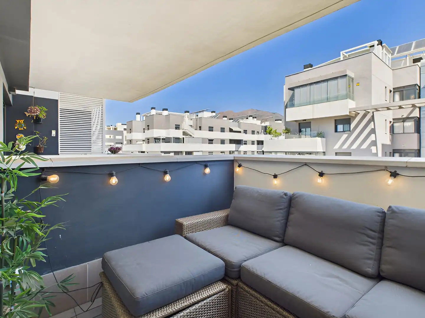 Apartment with pool for sale in Estepona Pueblo, imagen 2