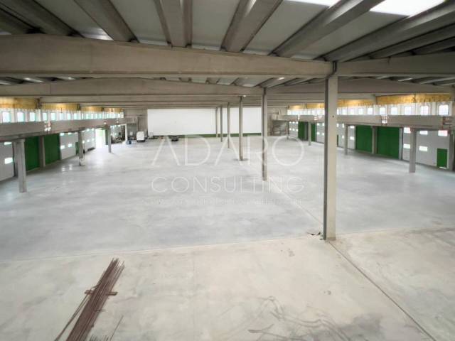 Nave industrial en Alquiler en Avenida Madrid en San Agustín del Guadalix pueblo