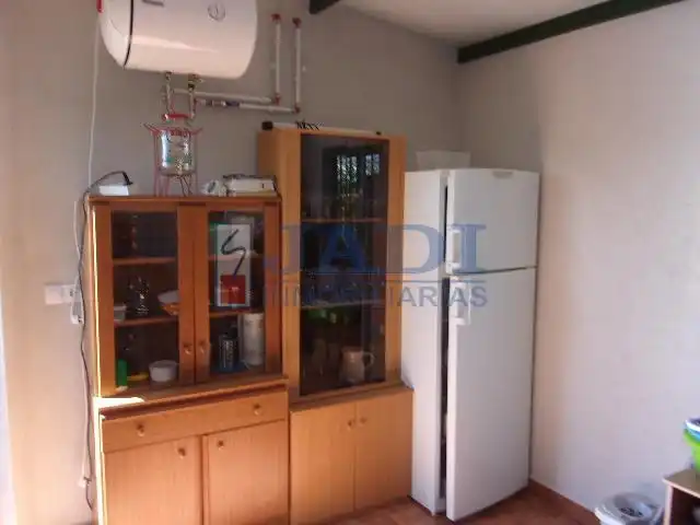 Cuina de Casa o xalet en venda en Valdepeñas amb Aire condicionat, Calefacció i Traster
