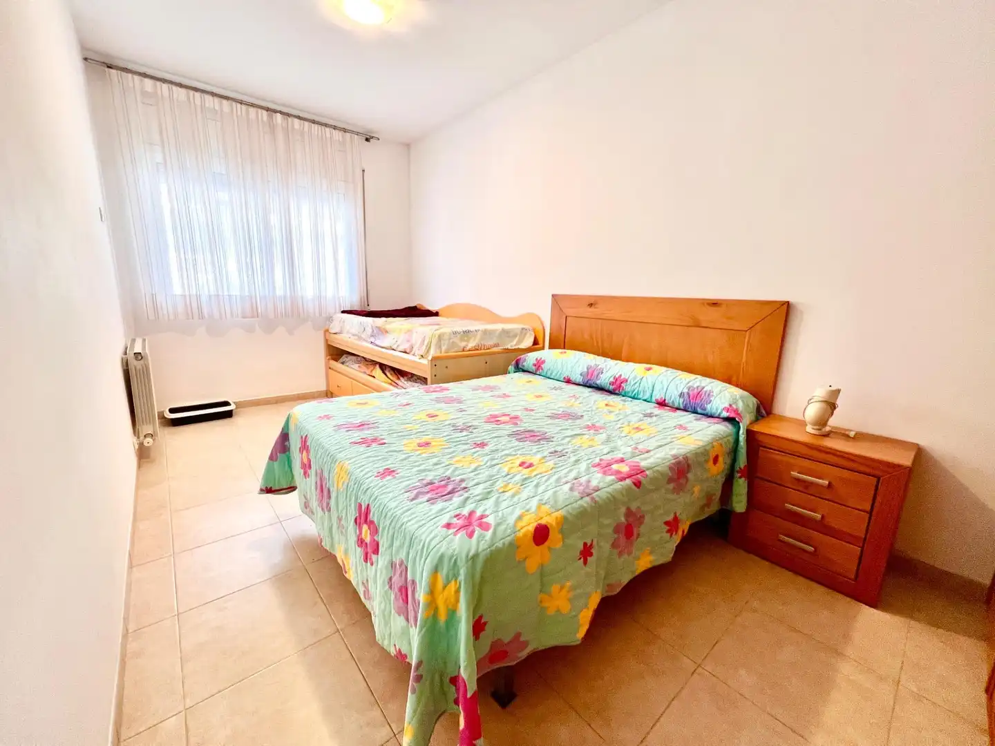 Habitación de Casa o chalet en venta en Calafell con Aire acondicionado, Calefacción y Jardín privado