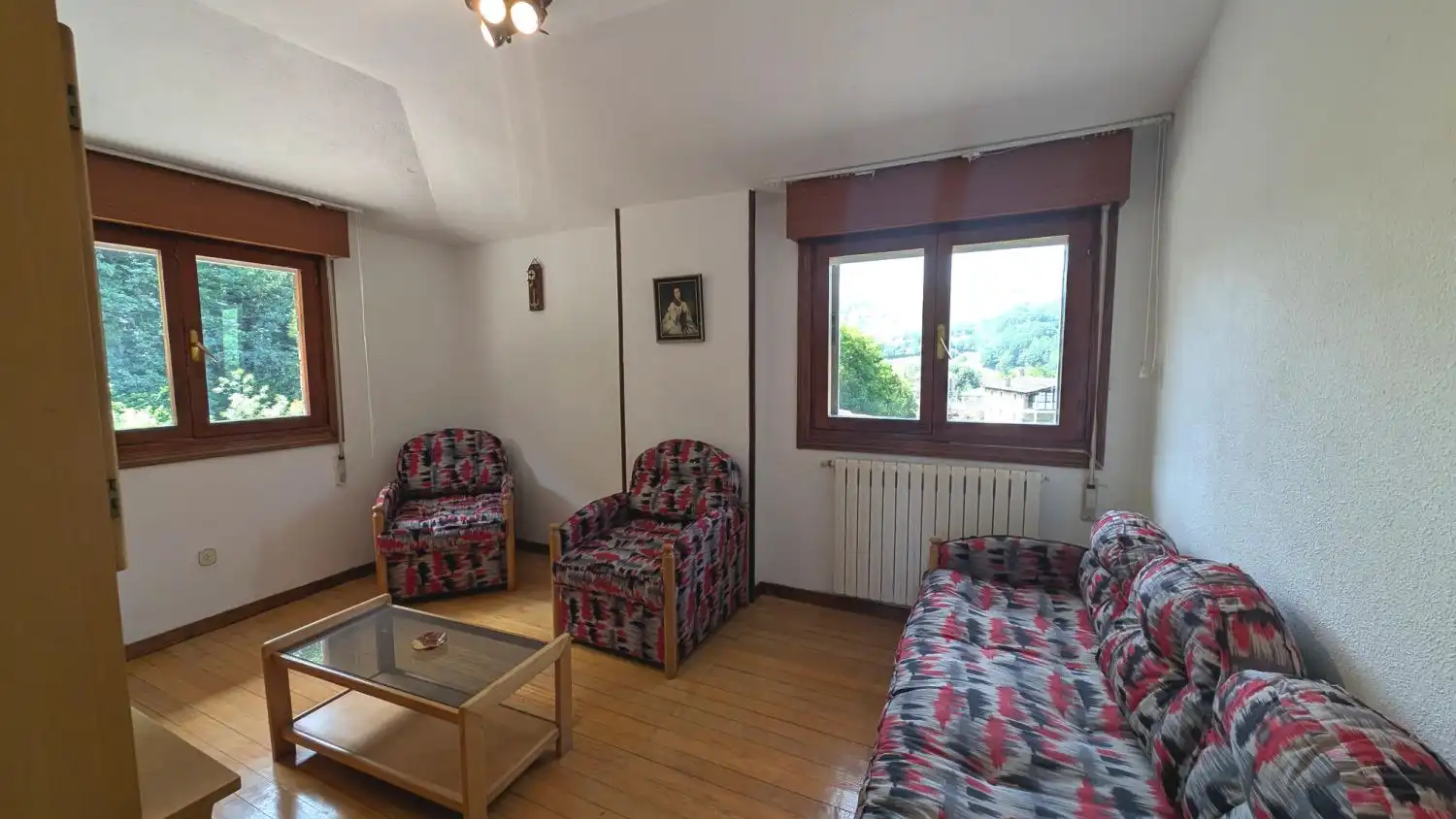 Wohnzimmer von Wohnung zum Verkauf in Vega de Pas mit Heizung, Abstellraum und Möbliert