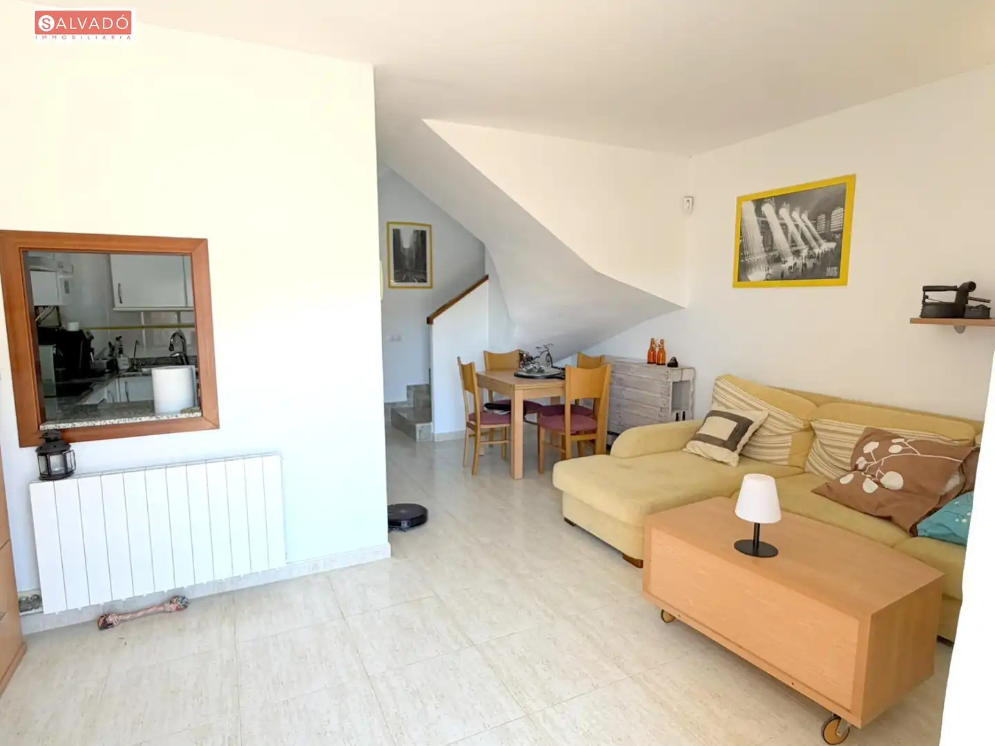 Sala de estar de Casa adosada en venta en Calafell con Calefacción, Jardín privado y Terraza