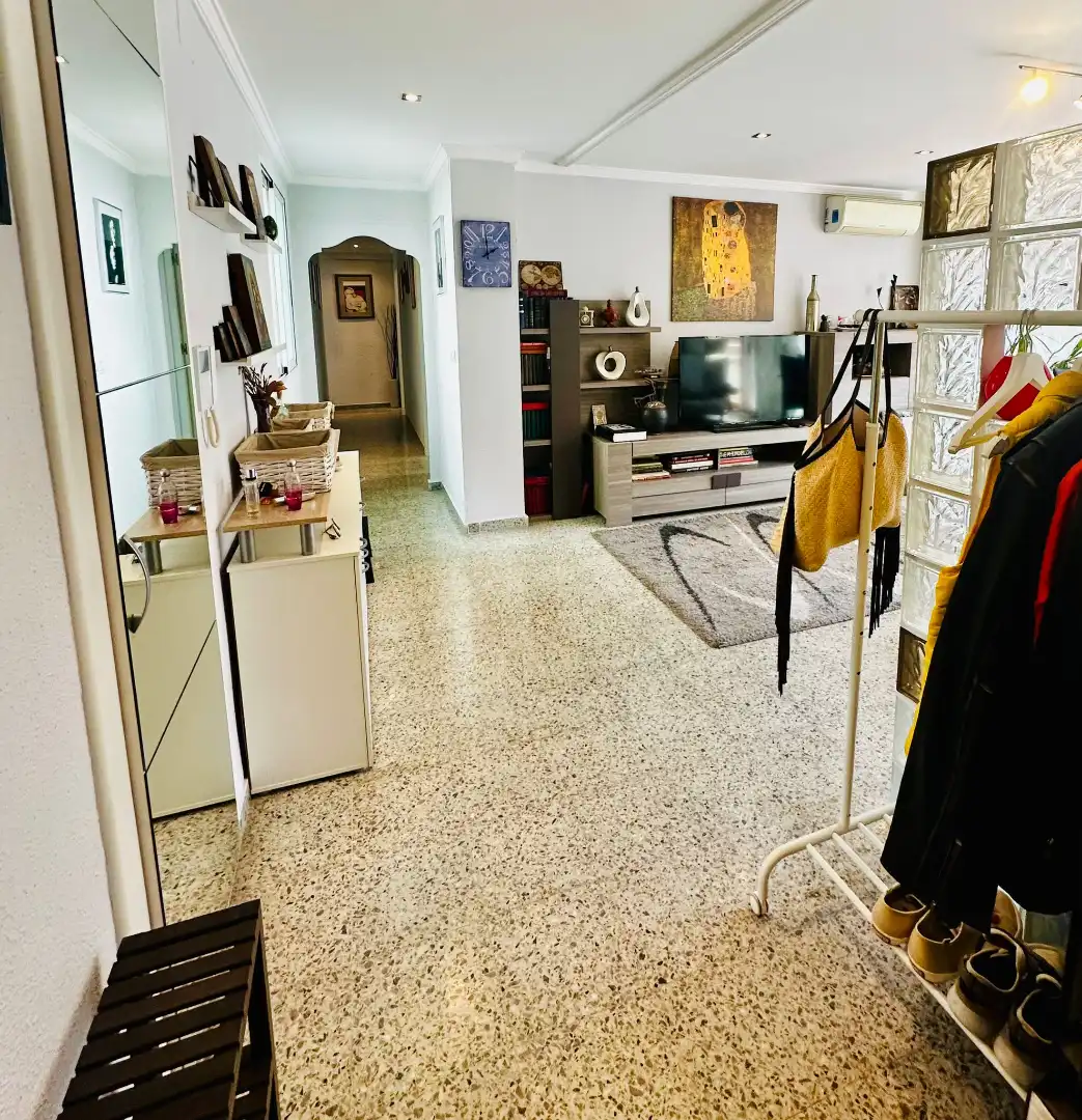 Flat with terrace for sale in Carrer de Godofred Ros, imagen 14