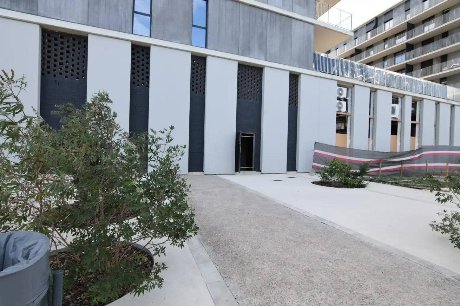 Local comercial en alquiler en Badalona - Calle Eduard Maristany, imagen 14