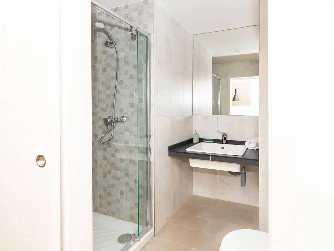 Bathroom of Flat for rent in Villaviciosa de Odón  with Terrace, Swimming Pool and Furnished