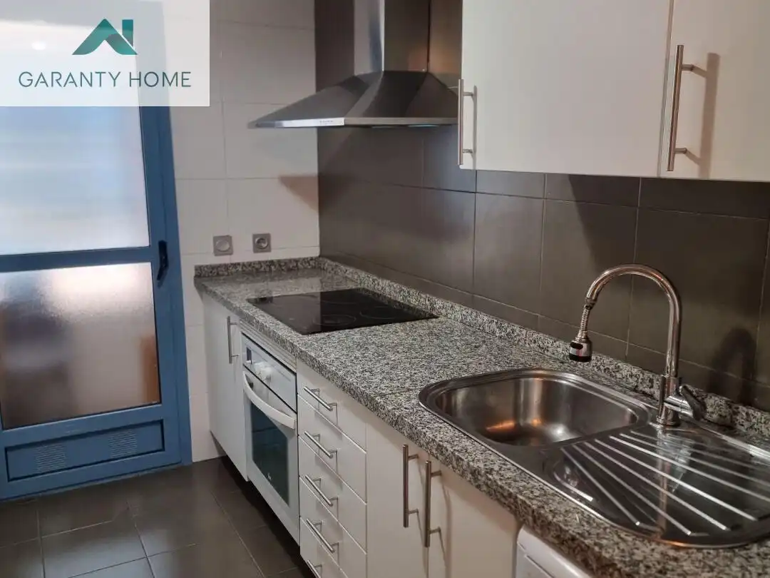 Flat with terrace to rent in Teatinos - Universidad, imagen 4