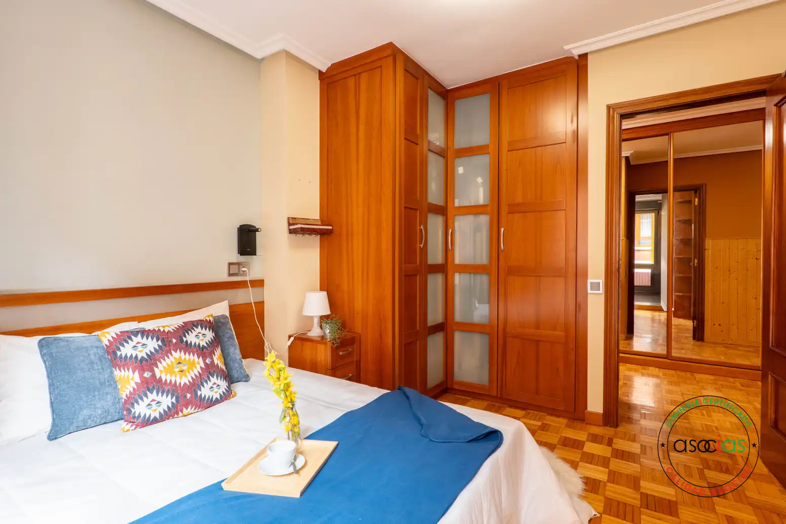 Schlafzimmer von Wohnung zum Verkauf in Gijón  mit Heizung, Parkett und Abstellraum