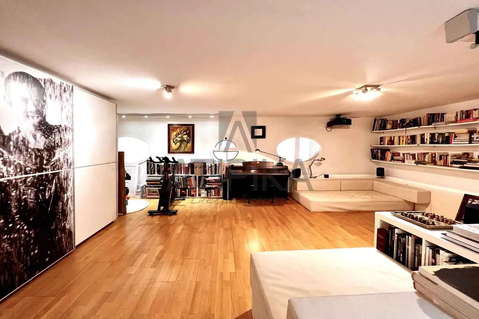 Living room of Duplexes for sale in Sitges  with Heating, Parquet flooring and Terrace