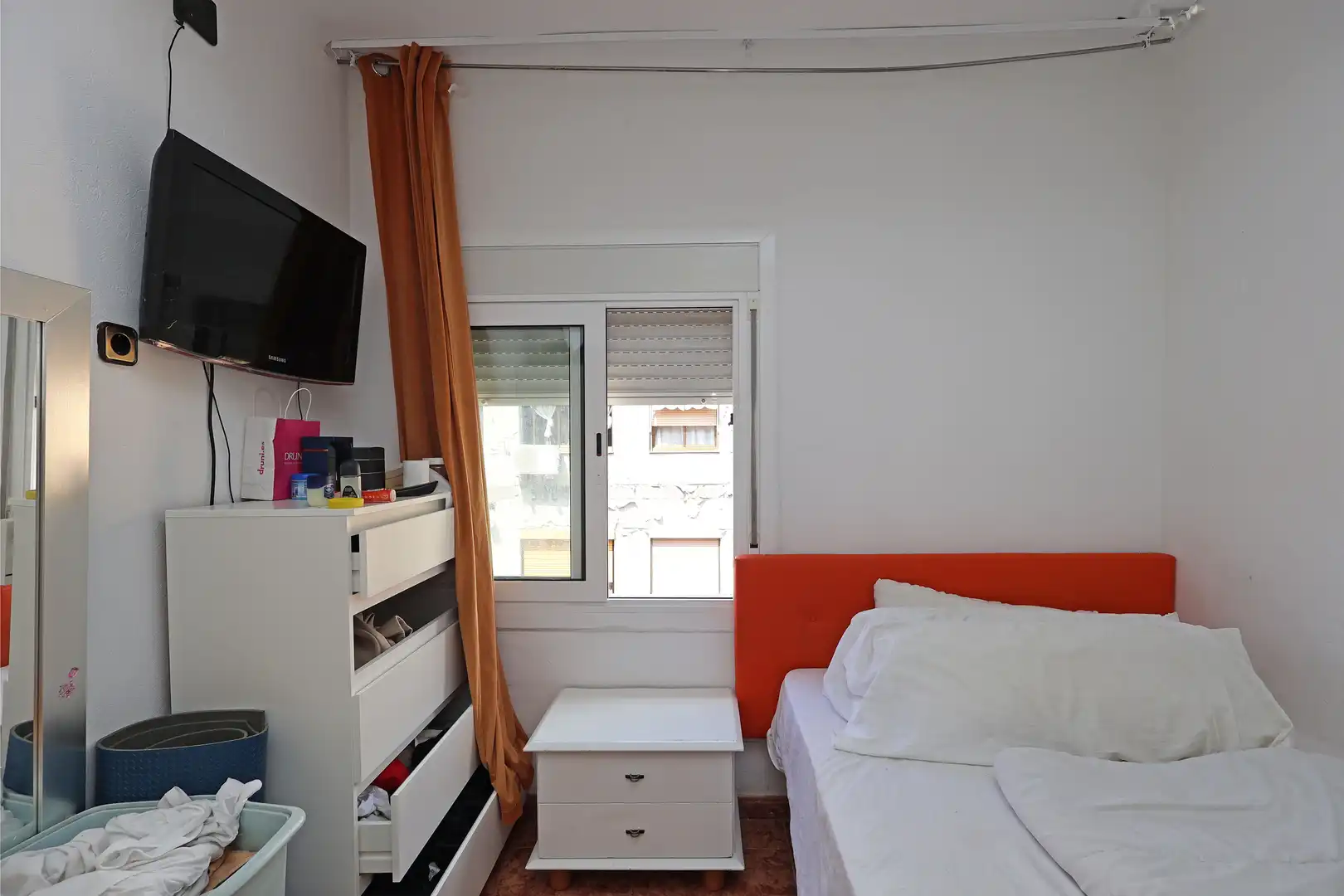 Bedroom of Flat for sale in L'Hospitalet de Llobregat