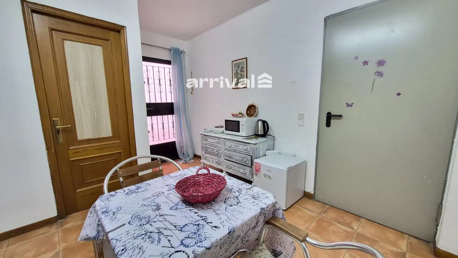 Dormitori de Pis en venda en Valencia amb Aire condicionat i Terrassa
